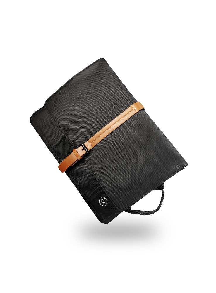 Leather Bag , Laptop Bag ,  Size : 15.6 inch